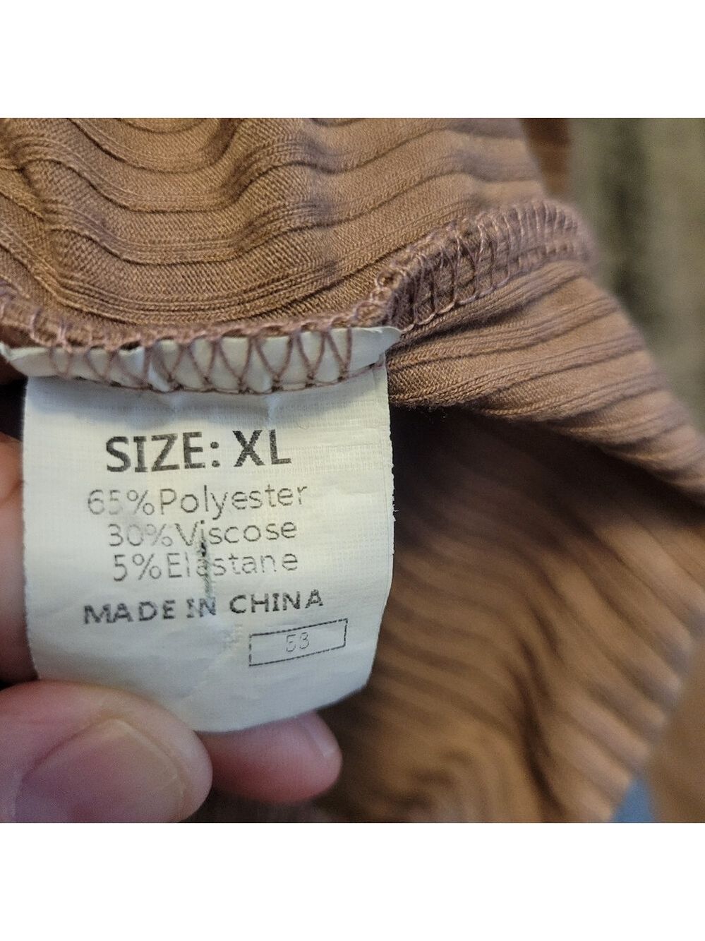 Women's V-Neck Ribbed Top - Tan Size XL - Picture 4 of 5